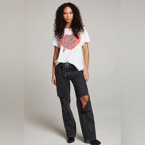 NWOT Chaser Los Angeles Heart T Shirt